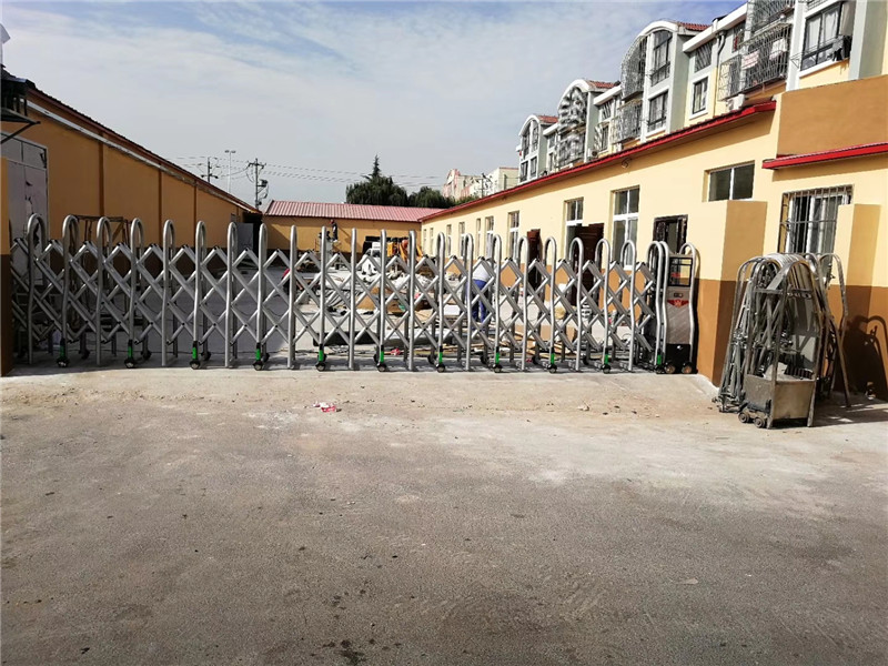 新埠花苑順美360電(diàn)動(dòng)門安裝